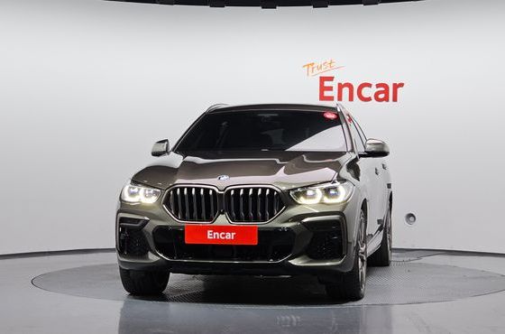 BMW X6 M50i — пробег 44 400 км — фото 3 из 5
