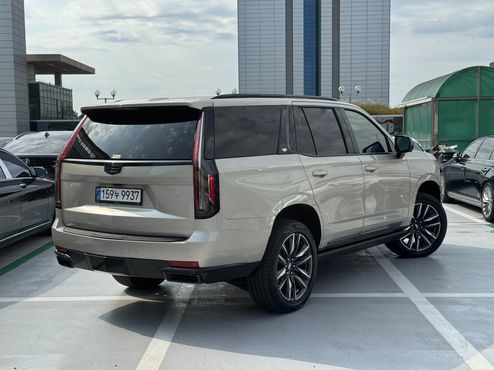 Cadillac Escalade 6.2 Sports Platinum — пробег 63 580 км — фото 4 из 5