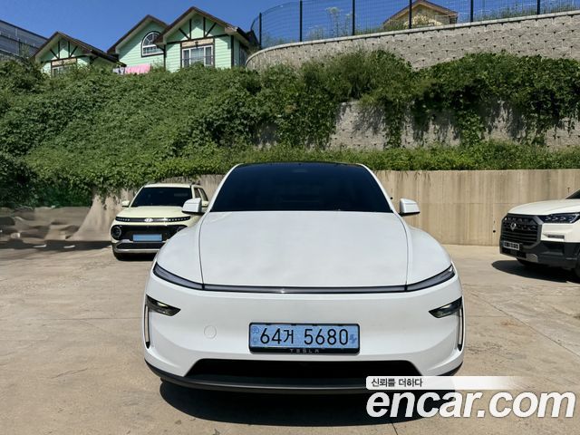 Tesla Model Y Premium RWD — пробег 669 км — фото 2 из 5