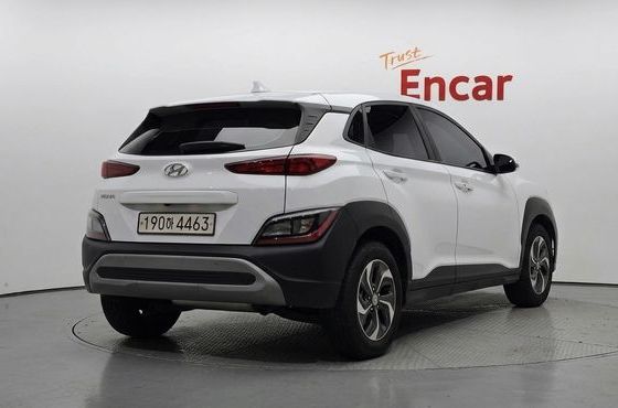 Hyundai Kona Smart — пробег 13 950 км — фото 2 из 5