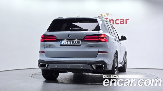 BMW X5 xDrive 30d M Sport — пробег 4 985 км — фото 4 из 5