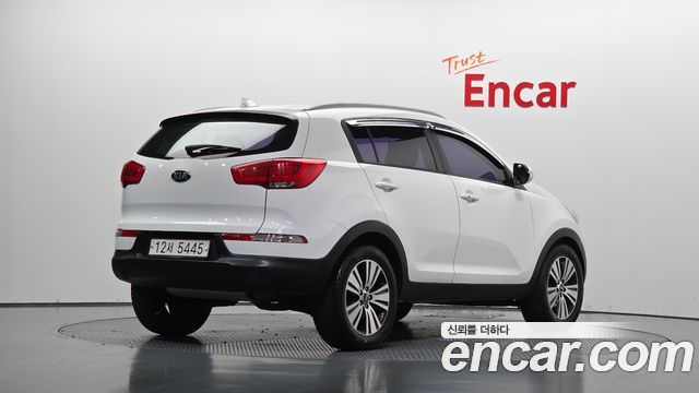Kia Sportage Diesel 2WD Trendy — пробег 101 984 км — фото 2 из 5