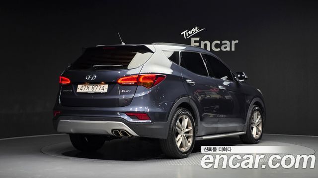 Hyundai Santafe Diesel 2.0 2WD Exclusive — пробег 257 452 км — фото 2 из 5