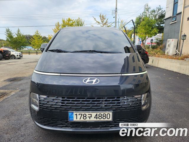 Hyundai Staria 4WD Tourer 9-Seater Modern — пробег 75 884 км — фото 1 из 5