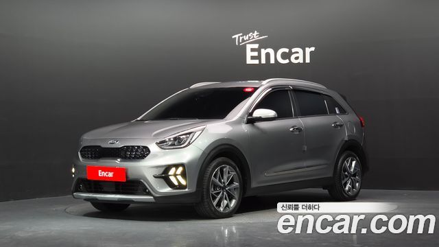 Kia Niro 1.6 HEV Noblesse Special — пробег 161 703 км — фото 1 из 5