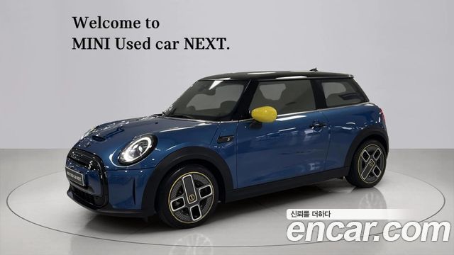 Mini Cooper SE Electric 3rd — пробег 59 899 км — фото 1 из 5