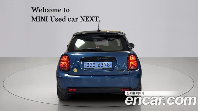 Mini Cooper SE Electric 3rd — пробег 59 899 км — фото 4 из 5