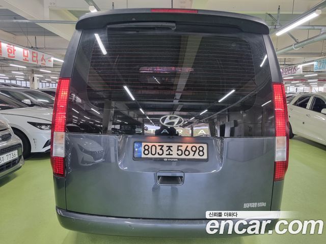 Hyundai Staria Cargo 5-Seater Smart — пробег 237 406 км — фото 4 из 5