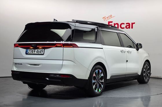 Kia Carnival Diesel 9-Seater Signature — пробег 29 385 км — фото 2 из 5