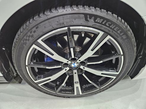 BMW 5-Series 530i xDrive M Sport — пробег 6 628 км — фото 5 из 5