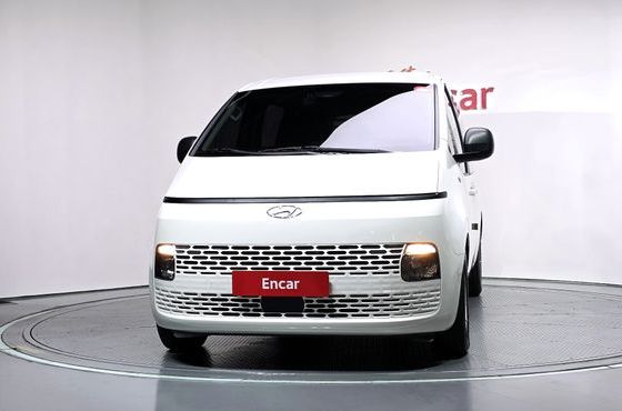 Hyundai Staria Cargo 5-Seater Smart — пробег 101 033 км — фото 3 из 5