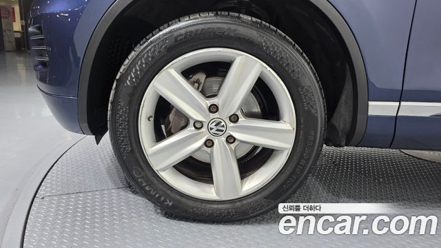 Volkswagen Touareg V6 3.0 TDI Bluemotion 7P5 — пробег 248 296 км — фото 5 из 5
