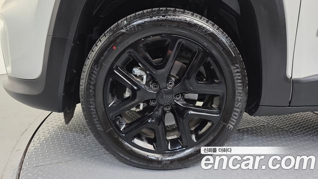 Jeep Renegade 1.3 Limited — пробег 12 094 км — фото 5 из 5
