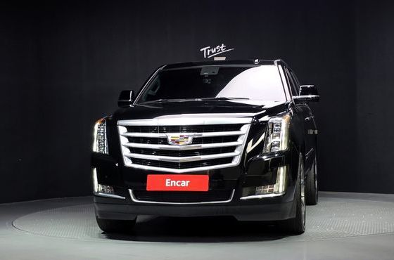 Cadillac Escalade 6.2 4th — пробег 147 994 км — фото 3 из 5
