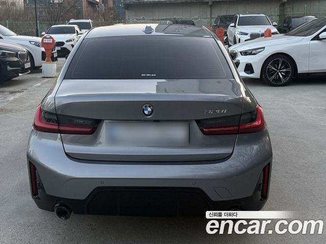 BMW 3-Series 320i M Sport — пробег 5 516 км — фото 4 из 5