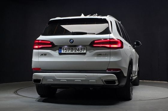 BMW X5 xDrive 45e xLine — пробег 147 030 км — фото 4 из 5