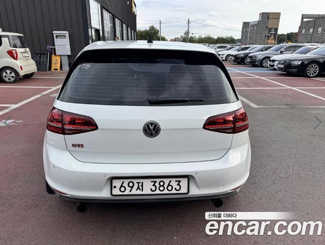 Volkswagen Golf из Кореи Encar