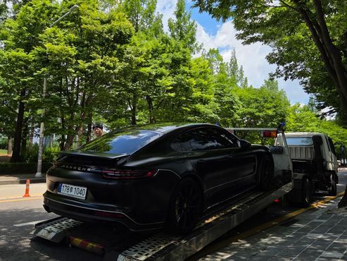 Porsche Panamera 3.0 AWD — пробег 147 000 км — фото 2 из 5