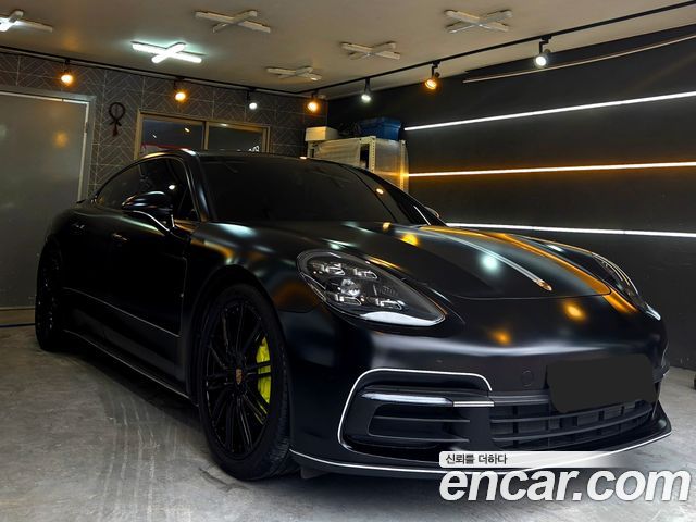 Porsche Panamera 3.0 AWD — пробег 147 000 км — фото 3 из 5