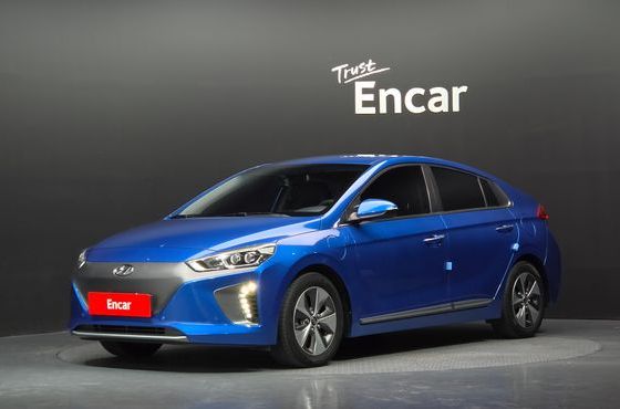 Hyundai Ioniq Q — пробег 162 381 км — фото 1 из 5