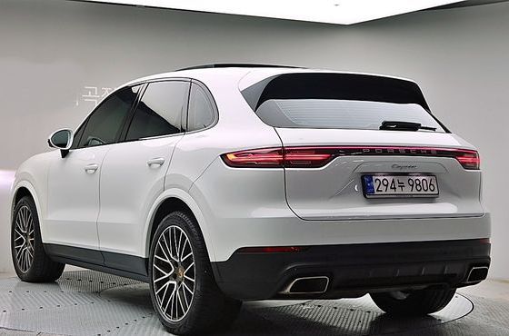 Porsche Cayenne 3.0 — пробег 100 725 км — фото 2 из 5