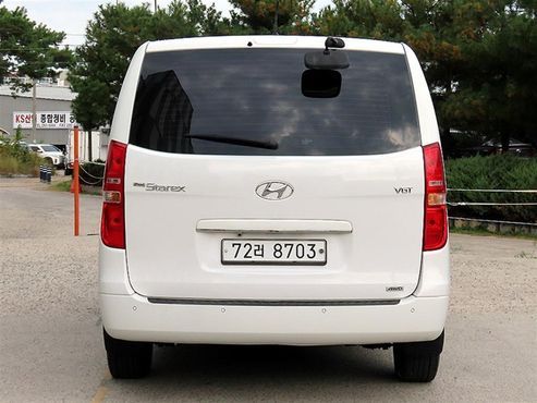 Hyundai Starex 4WD 11-Seater Wagon Smart — пробег 159 000 км — фото 4 из 5