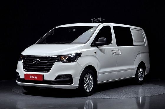 Hyundai Starex Van 5-Seater Smart — пробег 61 228 км — фото 1 из 5
