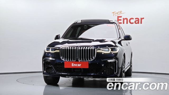 BMW X7 xDrive 40i M Sport 6STR — пробег 61 788 км — фото 3 из 5