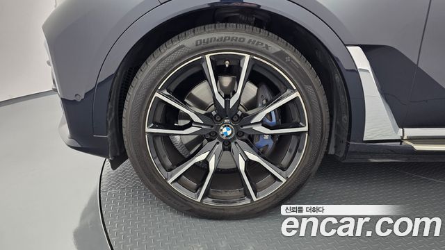 BMW X7 xDrive 40i M Sport 6STR — пробег 61 788 км — фото 5 из 5