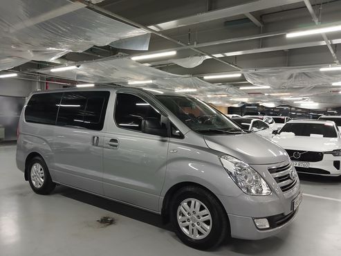 Hyundai Starex 5-Seater VAN Smart — пробег 172 072 км — фото 2 из 5