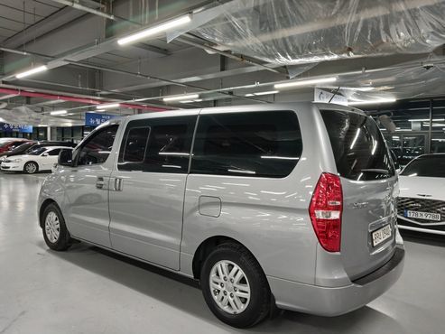 Hyundai Starex 5-Seater VAN Smart — пробег 172 072 км — фото 4 из 5