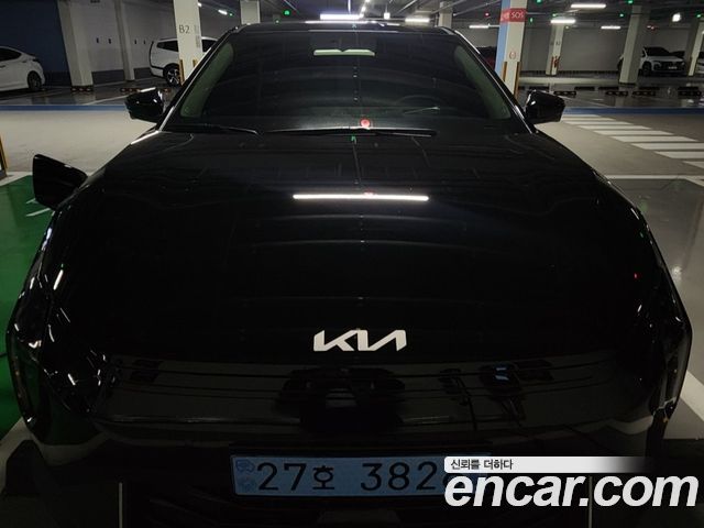 Kia EV4 Standard 2WD Earth — пробег 2 000 км — фото 3 из 5