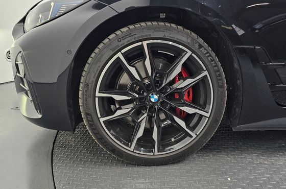 BMW i4 M50 Pro — пробег 19 006 км — фото 5 из 5