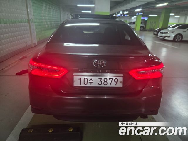 Toyota Camry 2.5 — пробег 52 983 км — фото 2 из 5
