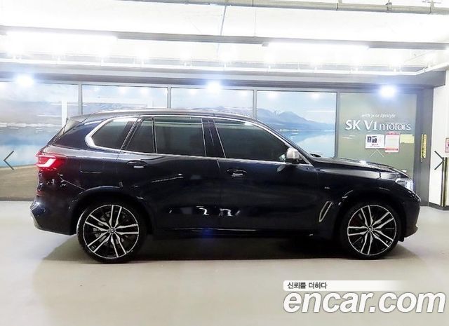 BMW X5 M50i — пробег 52 696 км — фото 3 из 5