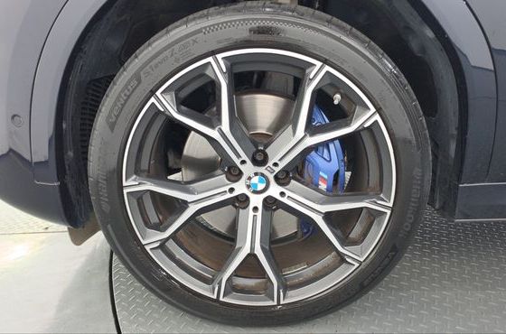 BMW X6 xDrive40i M Sport — пробег 64 519 км — фото 5 из 5