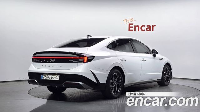 Hyundai Sonata 2.0 Exclusive — пробег 14 825 км — фото 2 из 5