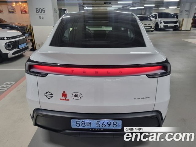 Tesla Model Y Long Range AWD — пробег 8 000 км — фото 4 из 5