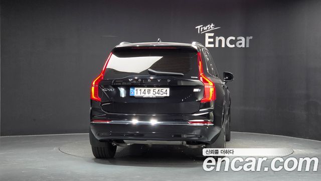 Volvo XC90 T8 Ultimate Bright Hybrid — пробег 34 450 км — фото 4 из 5