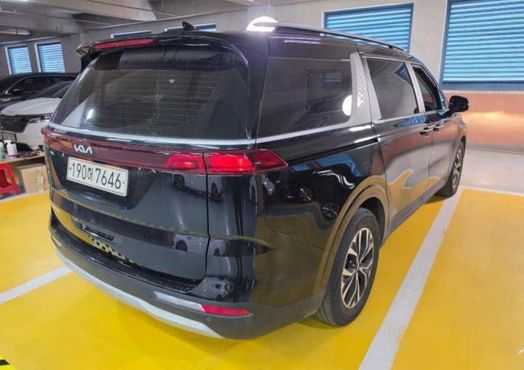 Kia Carnival Diesel 9-Seater Prestige — пробег 210 810 км — фото 5 из 5