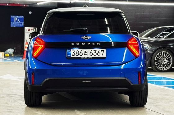 Mini Cooper Classic — пробег 9 090 км — фото 4 из 5