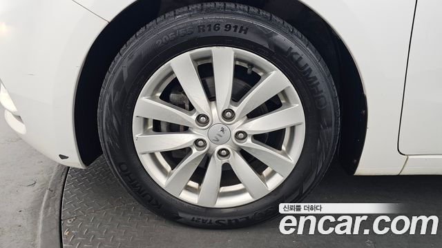 Kia K3 из Кореи Encar
