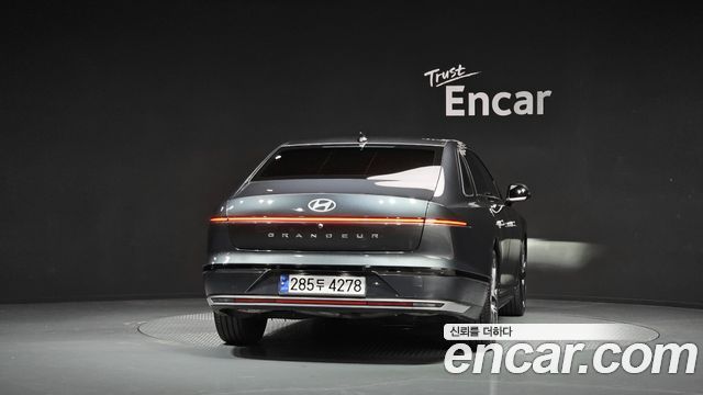 Hyundai Grandeur Premium — пробег 96 002 км — фото 4 из 5