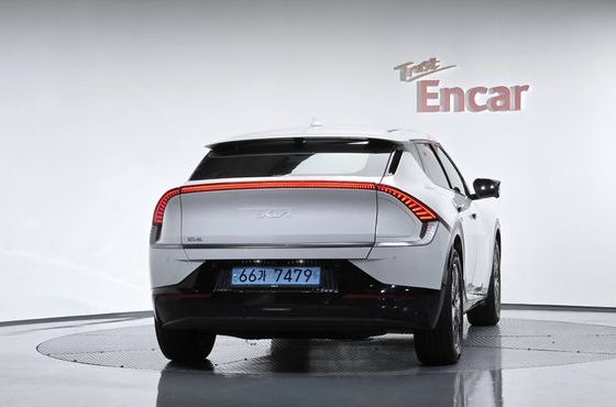 Kia EV6 Long Range Earth — пробег 52 013 км — фото 4 из 5