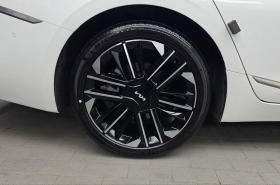 Kia K8 Signature — пробег 15 011 км — фото 5 из 5