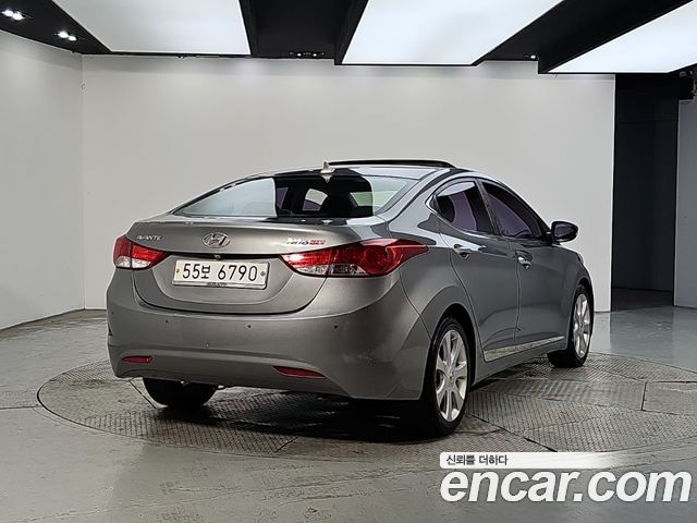 Hyundai AVANTE M16 GDI Top — пробег 56 612 км — фото 4 из 5
