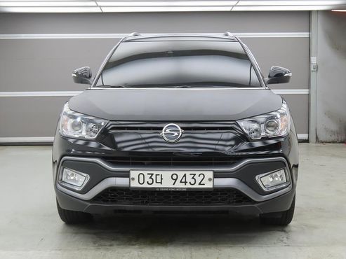Ssangyong TIBOLI Diesel IX 4WD — пробег 221 220 км — фото 2 из 5