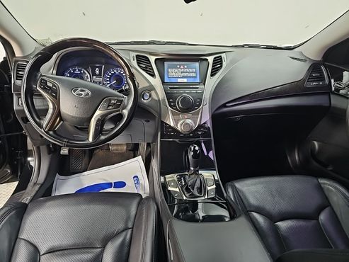 Hyundai Grandeur HG240 Luxury — пробег 140 000 км — фото 4 из 5
