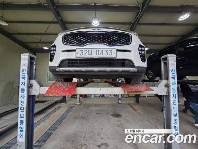 Kia Sportage Diesel 1.7 2wd Noblesse — пробег 206 257 км — фото 1 из 3