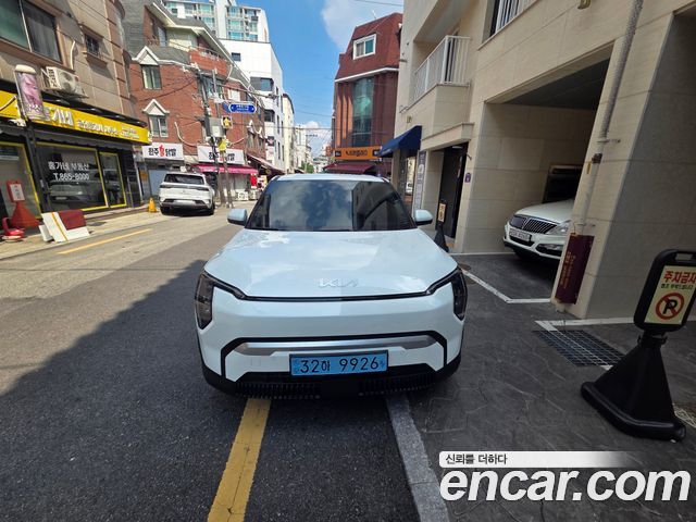 Kia EV3 Long Range 2WD AIr — пробег 3 273 км — фото 1 из 5